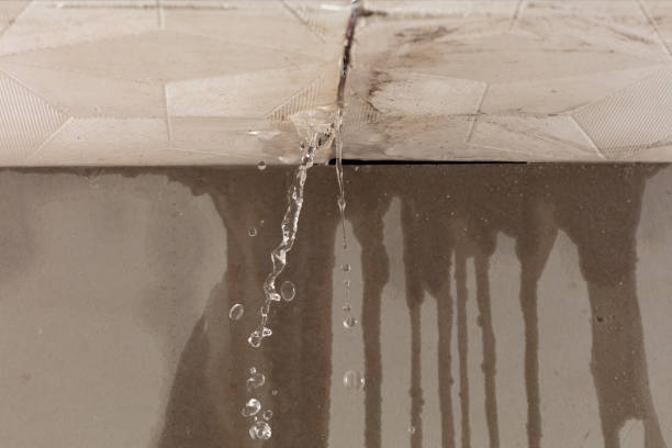 Professional Flood Damage Cleanup technician working in Hurricane, WV